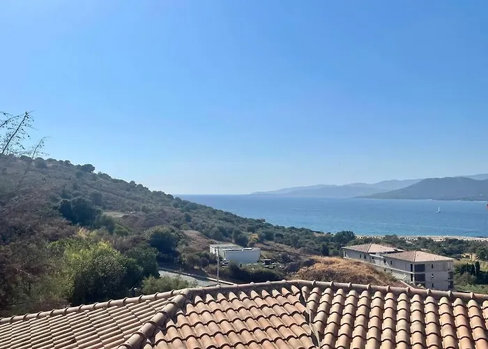 Charmante Petite Maison Magnifique Vue * Propriano (Corsica)