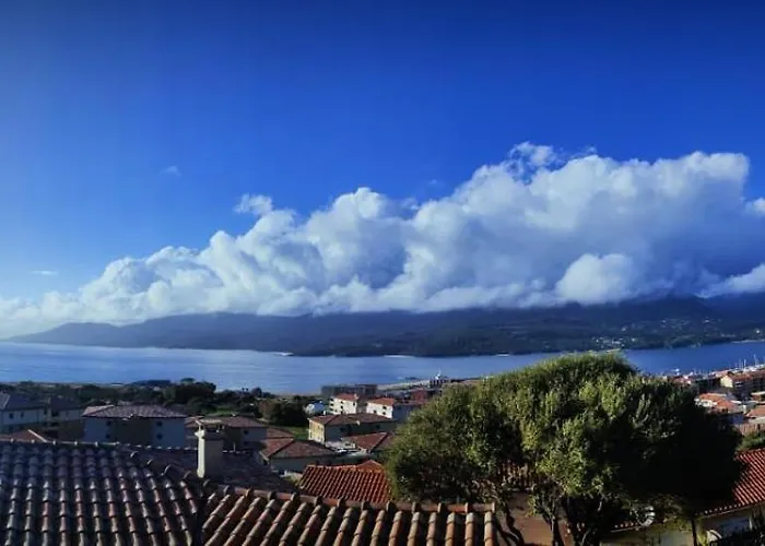 Charmante Petite Maison Magnifique Vue * Propriano (Corsica)